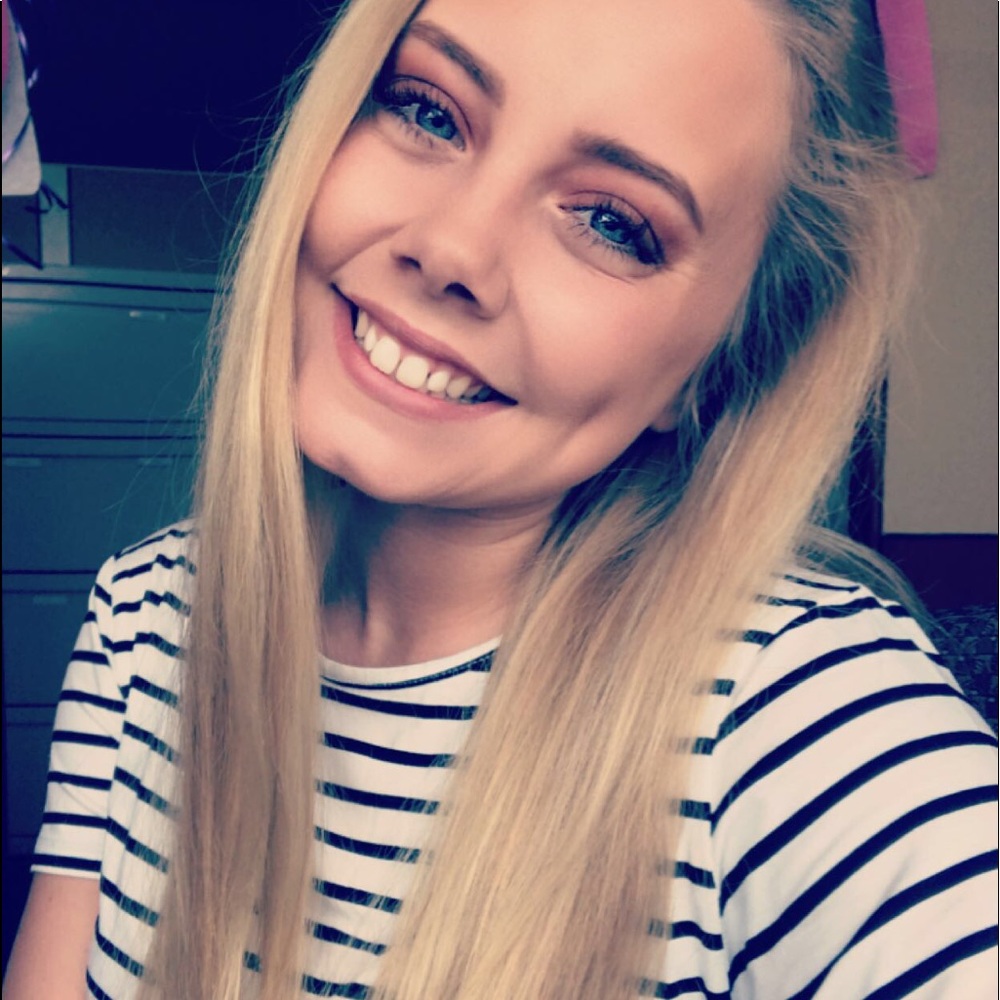 Meet your Posher, Sierra